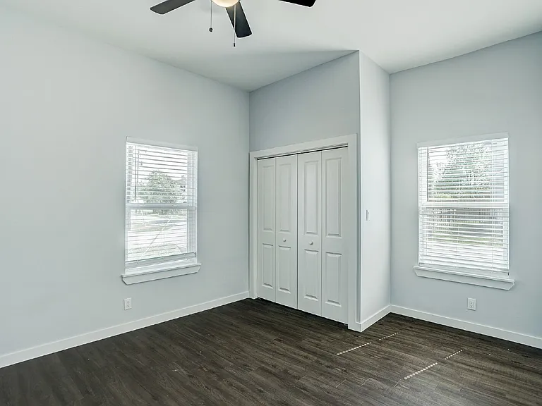 225 N Everton St #4 — Photo 7