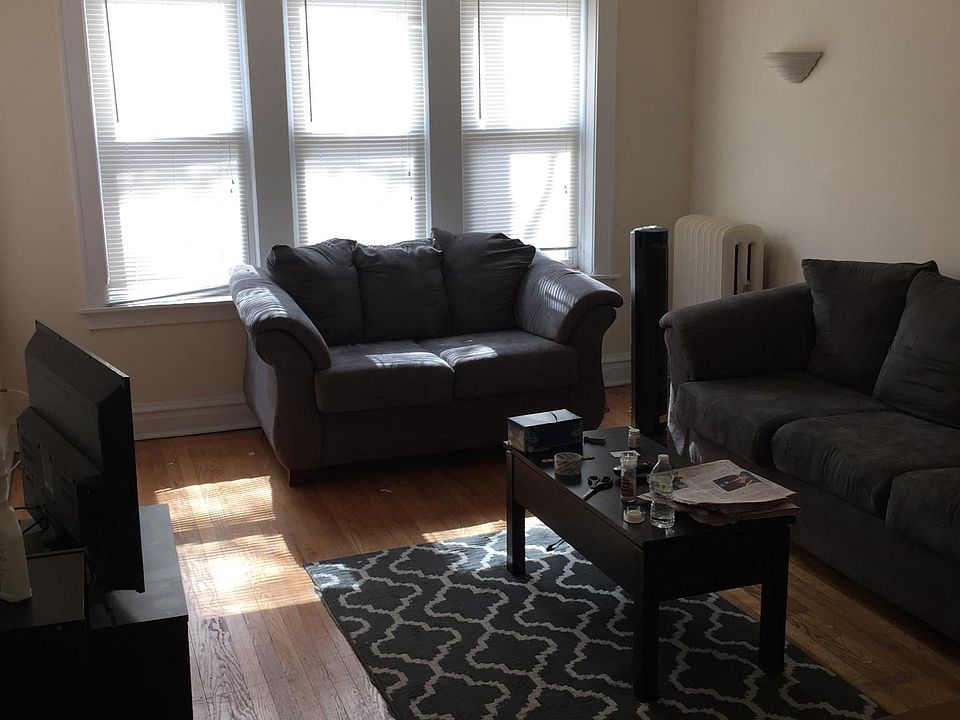 1st image of 1148 W Montana St #102