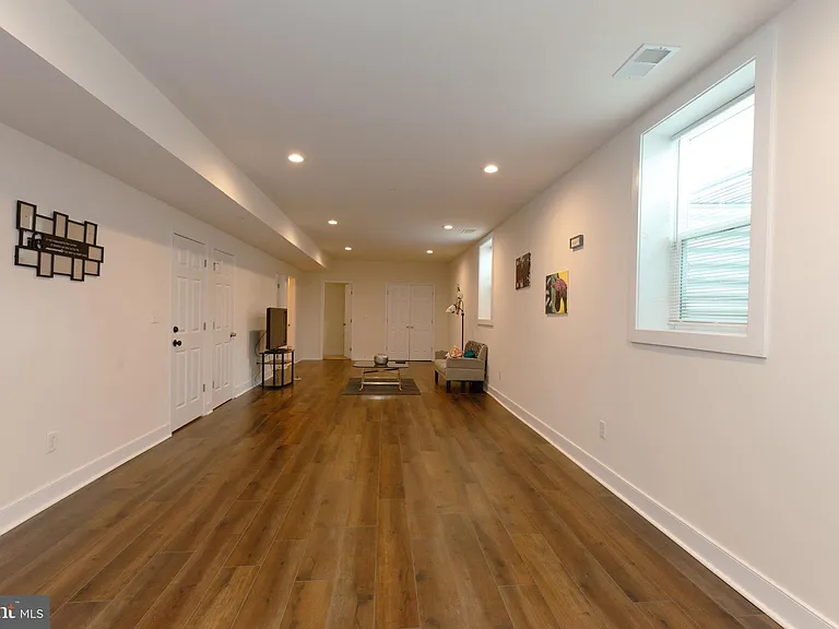 5705 Crestwood Pl — Photo 6