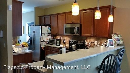 2nd image of 1800 Fox Den Way #1800-1