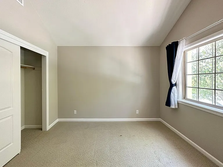 428 8th Ave — Photo 33