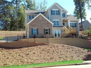 850 Cranberry Trl, Roswell, GA 30076