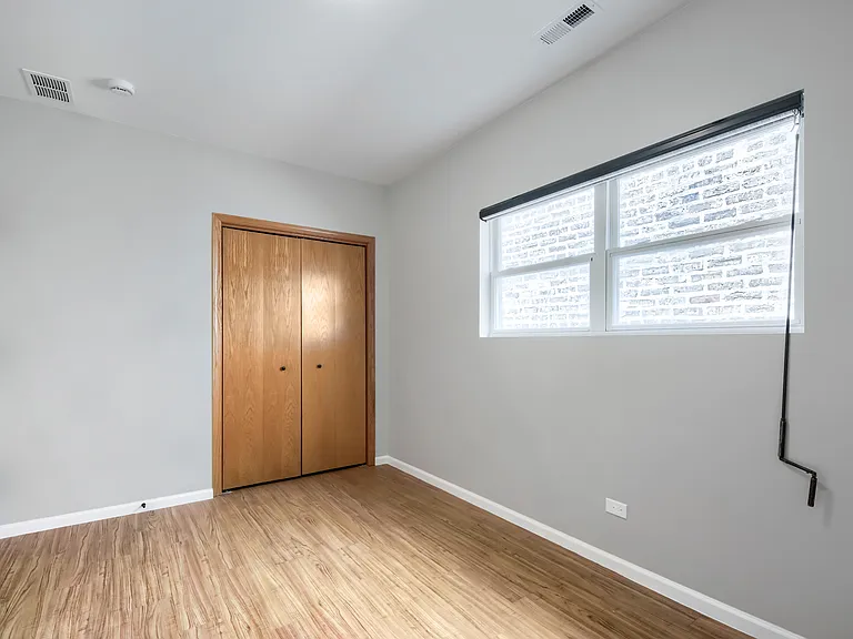1422 N Maplewood Ave — Photo 15