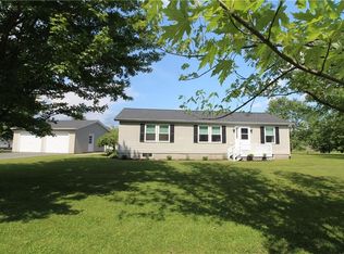 6702 Swamp Rd, Auburn, NY 13021