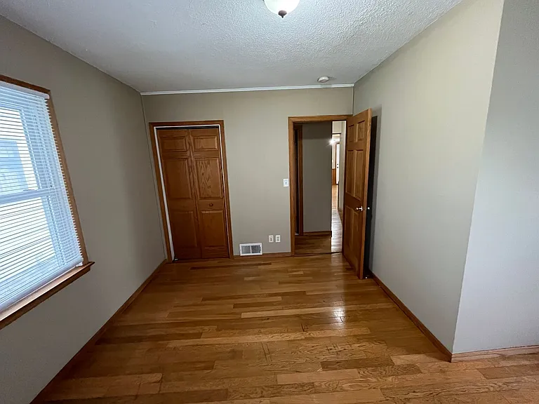 1001 Hubbard Ave — Photo 11
