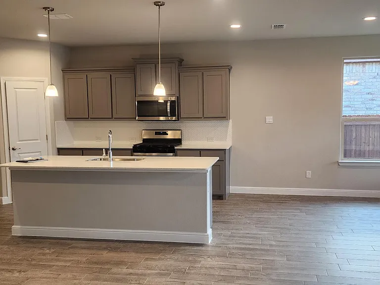 1029 Kirkham Way — Photo 21
