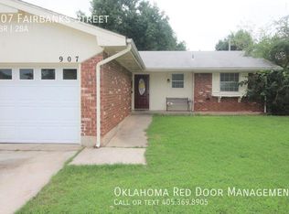 907 Fairbanks St, Yukon, OK 73099
