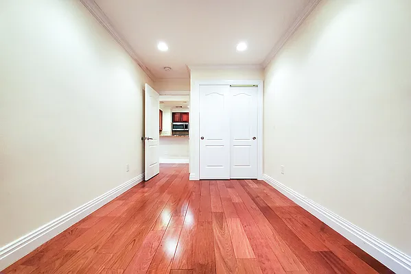 Rented by Warburg | media 5