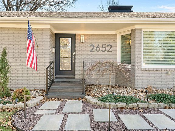 4th image of 2652 S Luster Avenue