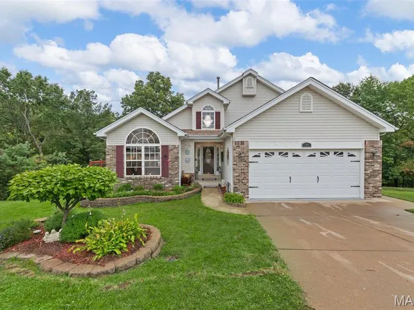 6 Caleb Cir, Arnold, MO 63010