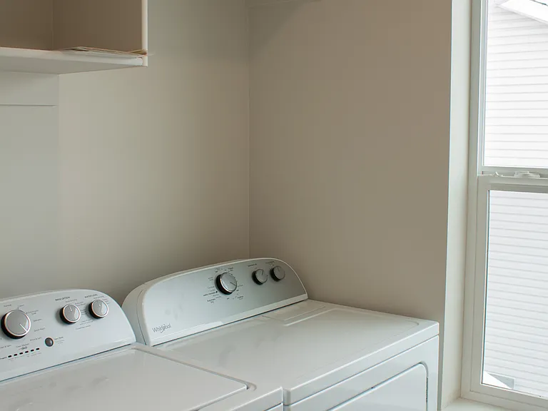 826 E Sunnyside Rd #6-1 — Photo 5