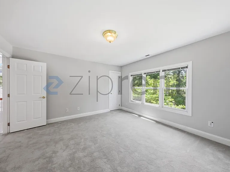 73201 Burrington — Photo 46