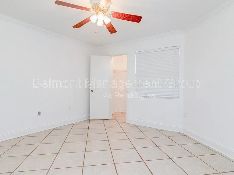 3004 Parkway Blvd #209 — Photo 8