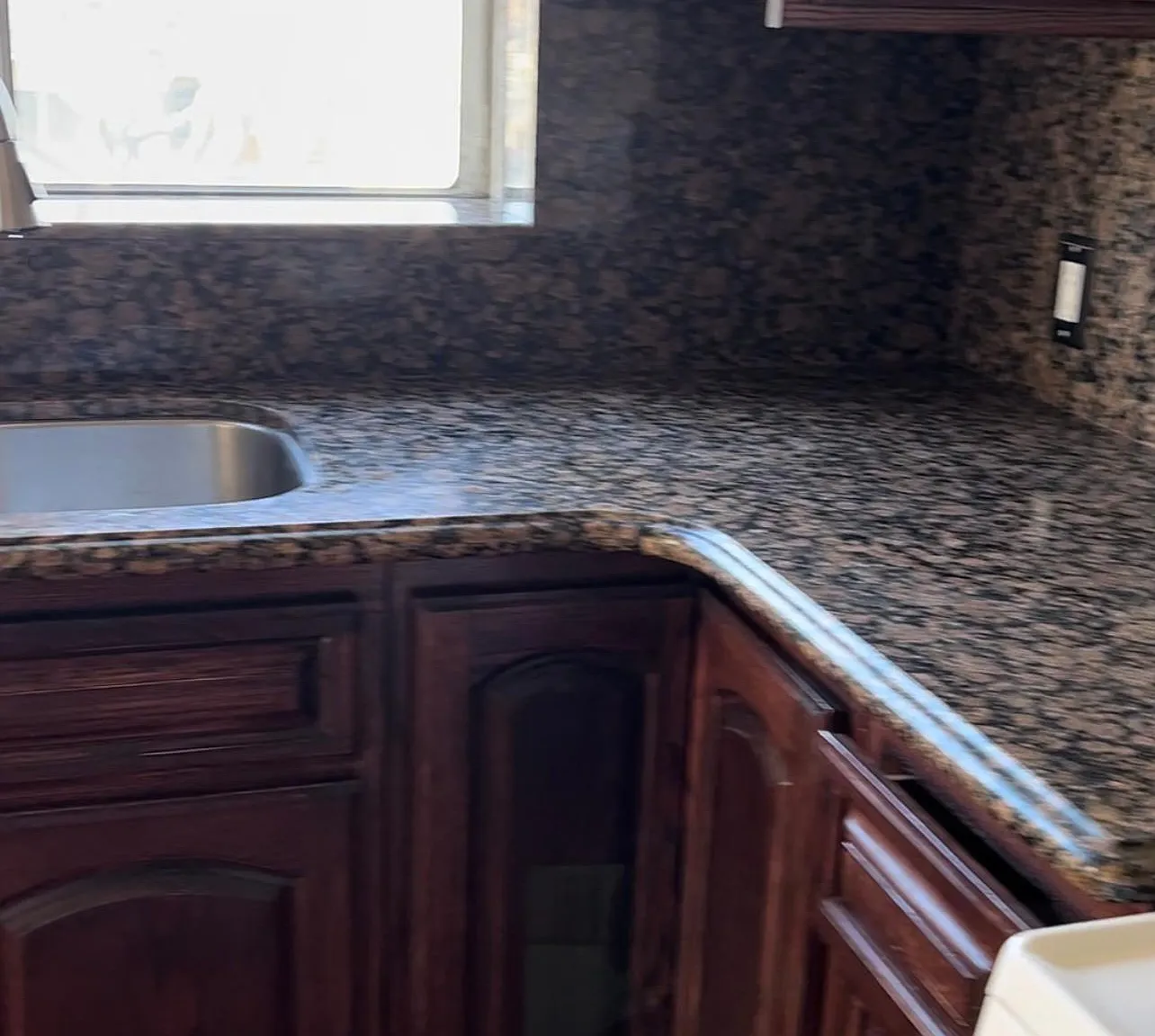 2 bed, 1100 sqft, $2,600 — Photo 3