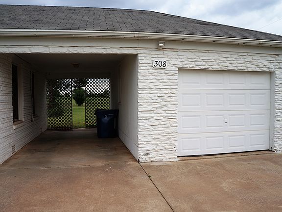 Carport & Garage