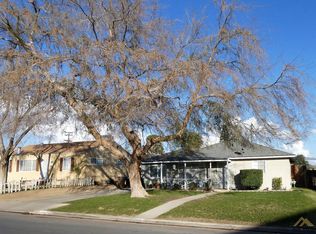 2813 Berkeley St, Bakersfield, CA 93305