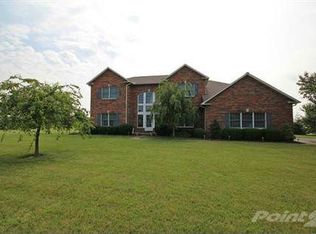 1332 Pheasant Run Dr NW, Canal Winchester, OH 43110
