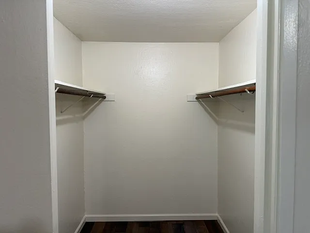 1534 Daphne Dr — Photo 7