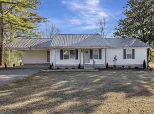 1457 Grace Ave NW, Arab, AL 35016