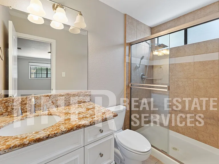 8950 Salmon Falls Dr — Photo 12