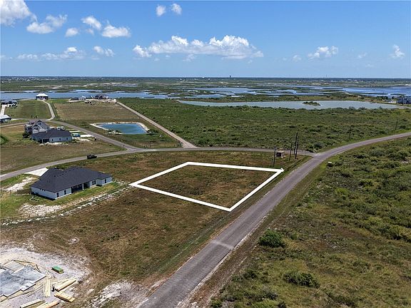 3rd image of 1333 Cape Velero Dr