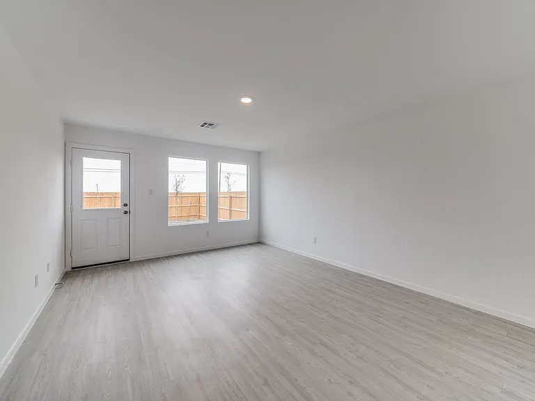 11621 Dog Rose — Photo 11