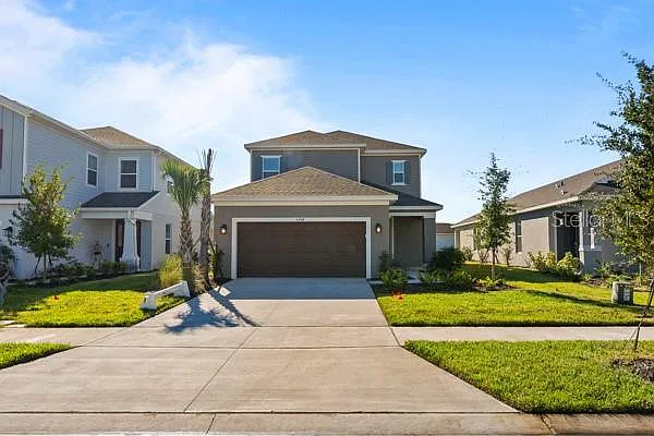 4 bed, 3.5 bath, 1989 sqft, $3,000 — Photo 3