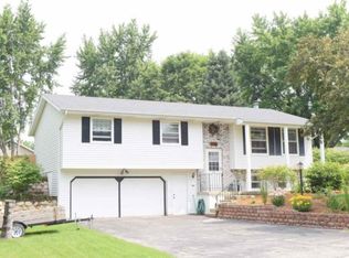 5710 Curtis St, Mc Farland, WI 53558