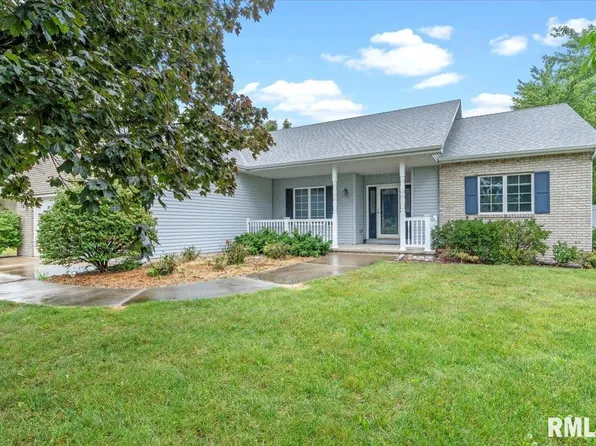 519 Eagle Ridge Dr, Chatham, IL 62629