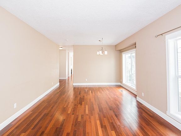 5th image of 4138 SW Alice St