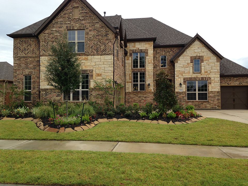 2nd image of 17108 Spirit Lake Ln