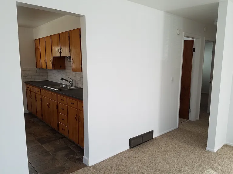 502 S Longmont Ave #A — Photo 5