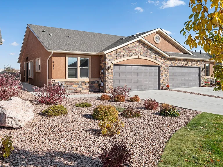 8197 Mockorange Hts — Photo 8