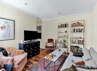 102 Christopher St #3R, New York, NY 10014