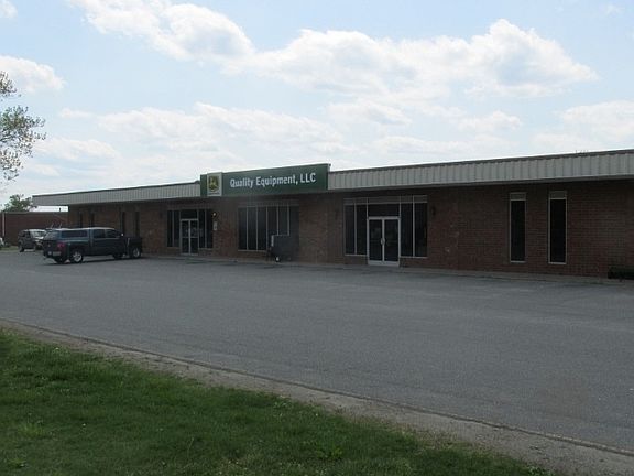 5th image of 2115 Stanley Dr