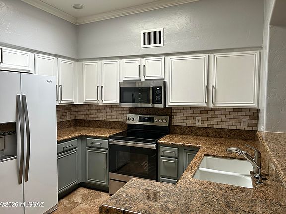 2nd image of 7349 E Placita Sacra