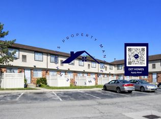 24953 Mayfair St #24953, Flat Rock, MI 48134