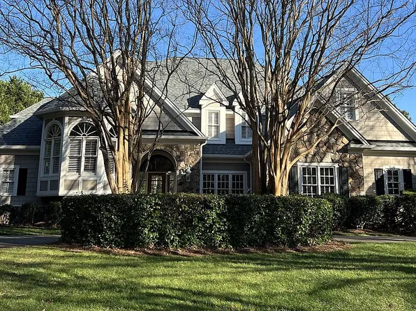 8900 Barleymoor Dr, Raleigh, NC 27615