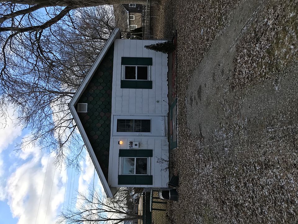 2nd image of 1626 McBrady St