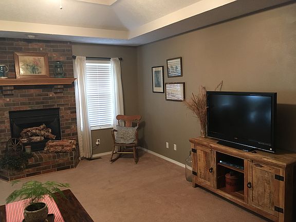 3rd image of 504 S Dexter Ave