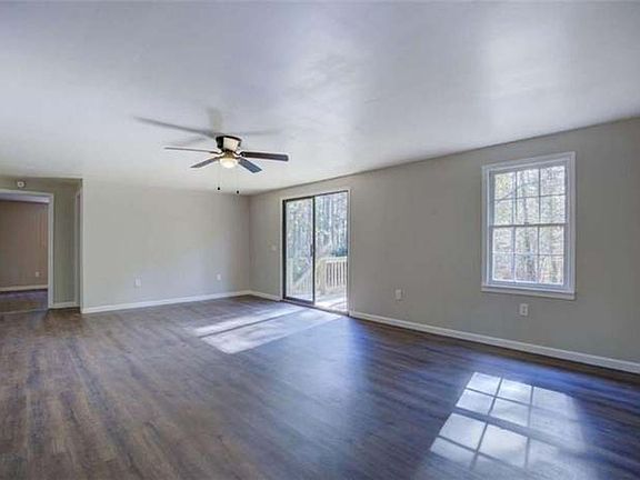 4th image of 201 Oglesby Bridge Rd SE