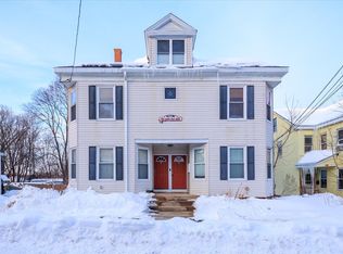 30-30 Henry St #B, Clinton, MA 01510