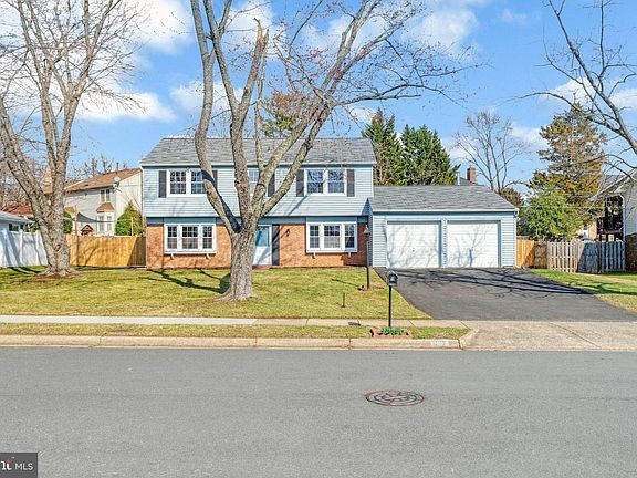 2nd image of 4117 Meadow Hill Ln