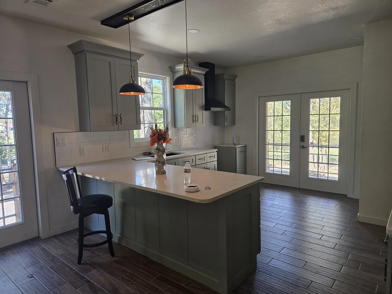 3 bed, 1499 sqft, $1,600 — Photo 4