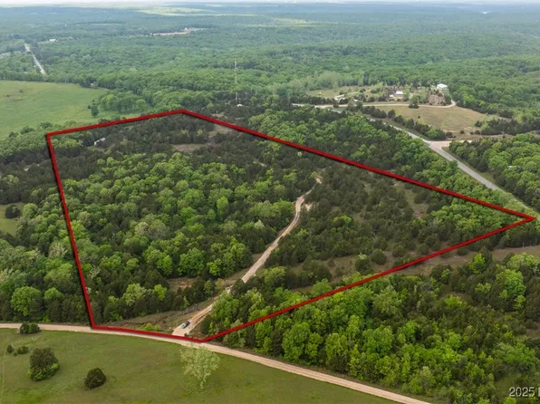 Percys Ridge Rd, Montreal, MO 65591