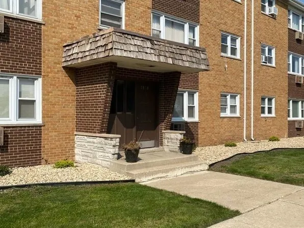 7858 S Natoma Ave #3D, Burbank, IL 60459