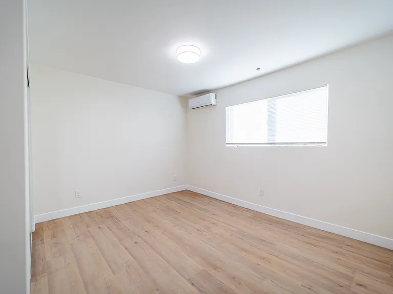 4576 Felton St #6 — Photo 8