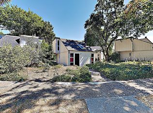 8218 El Rancho Dr, Cotati, CA 94931