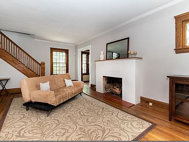 2645 Shaker Rd, Cleveland Heights, OH 44118 | Zillow