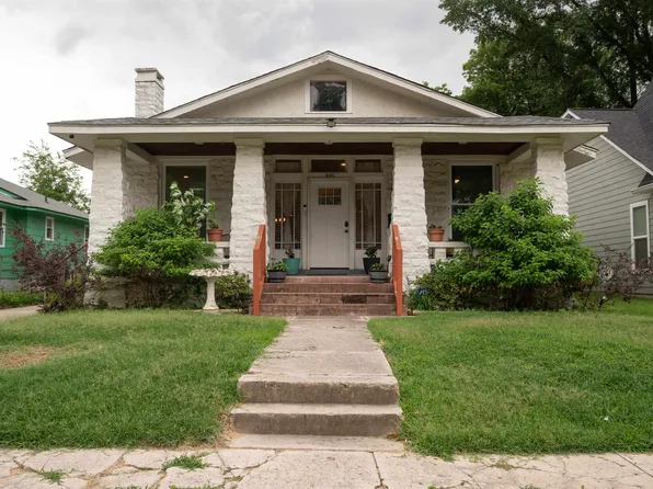 995 Forrest Ave, Memphis, TN 38105
